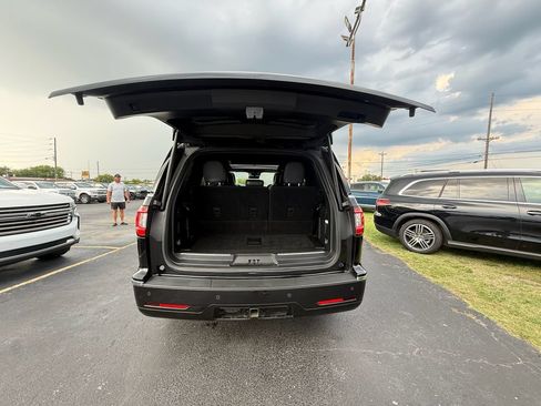 Used 2020 Lincoln Navigator Reserve w/ Luxury Package AWD/4WD image 5