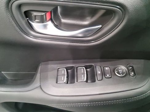 Certified 2026 Honda HR-V EX-L image 30