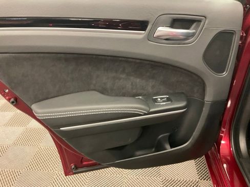 Used 2023 Chrysler 300 C RWD image 31
