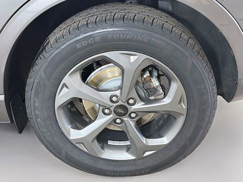 Used 2023 Ford Escape ST-Line w/ Tech Pack #1 AWD/4WD image 17