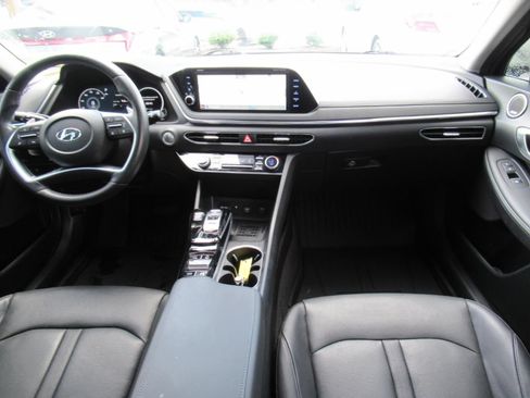 Used 2022 Hyundai Sonata Limited FWD image 12