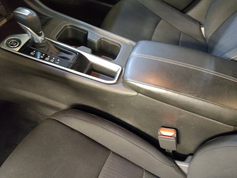 Used 2023 Nissan Sentra SV FWD image 26
