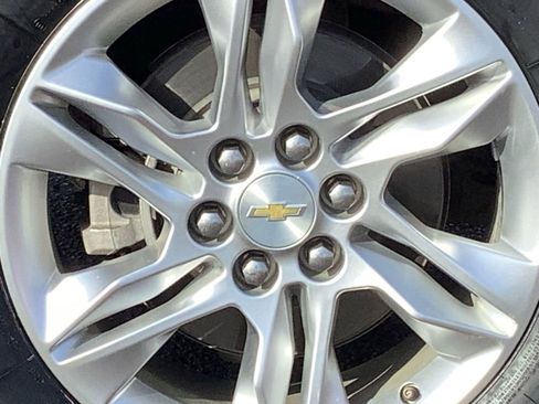 Used 2020 Chevrolet Blazer LT image 25