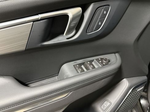 Certified 2026 Buick Enclave Preferred image 21