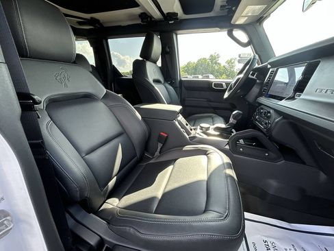 New 2026 Ford Bronco Badlands AWD/4WD image 29