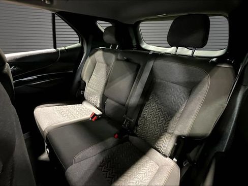 Used 2023 Chevrolet Equinox LT FWD image 21