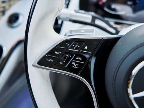 Used 2023 Mercedes-Benz Maybach S 680 4MATIC image 77