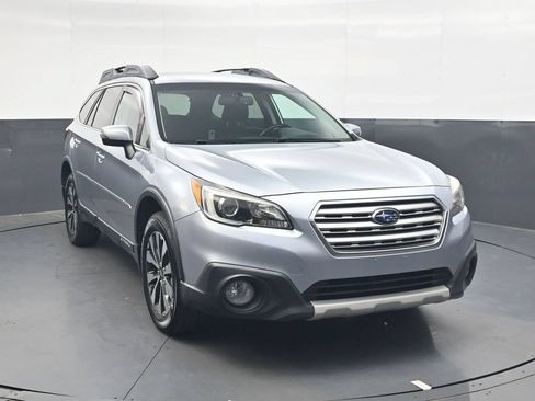 Used 2015 Subaru Outback 2.5i Limited w/ Protection Package #1 AWD/4WD image 2
