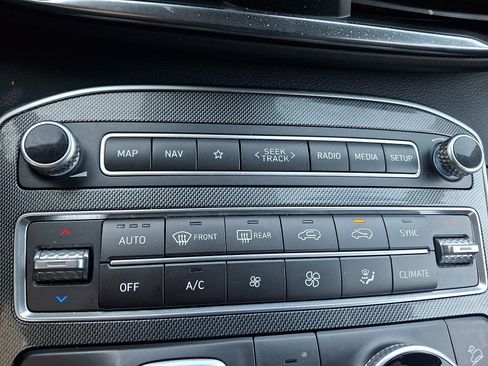 Certified 2023 Hyundai Santa Fe SEL w/ Cargo Package image 16