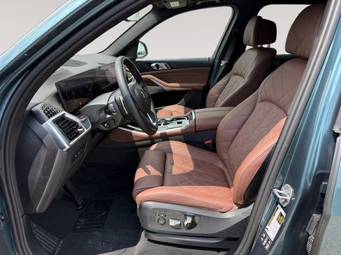 Used 2026 BMW X5 xDrive40i AWD/4WD image 2