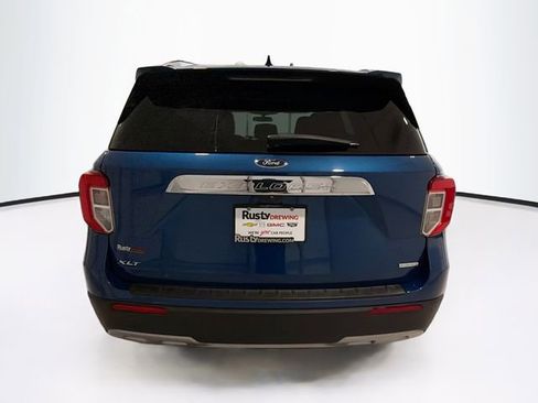 Used 2020 Ford Explorer XLT w/ Equipment Group 202A RWD image 6