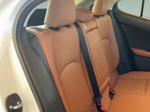Used 2022 Lexus UX 250h w/ Accessory Package (Z2) AWD/4WD image 44