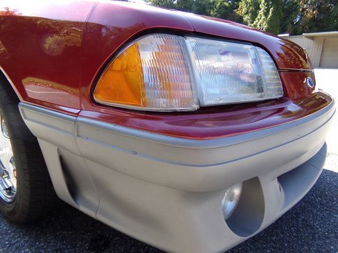 Used 1991 Ford Mustang GT image 29