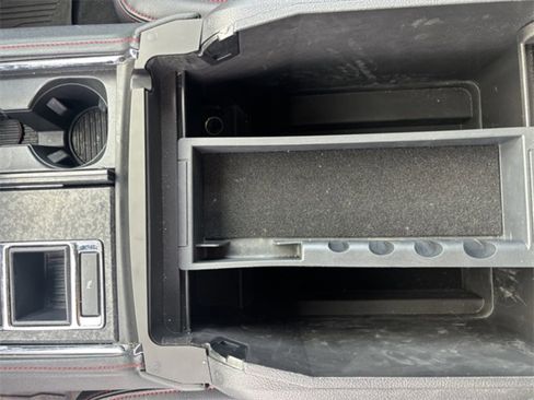 Used 2023 Ford Expedition Limited image 18