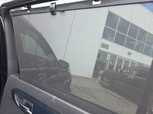 Used 2022 Toyota Highlander XLE image 22