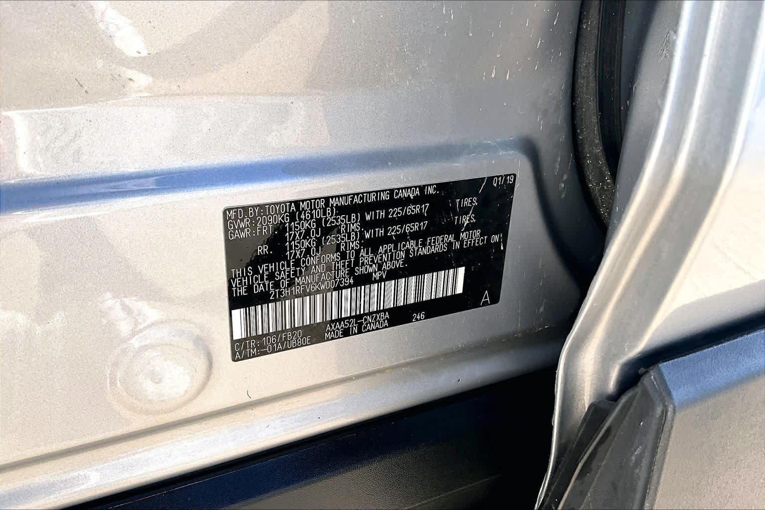 Used 2019 Toyota RAV4 LE FWD image 30