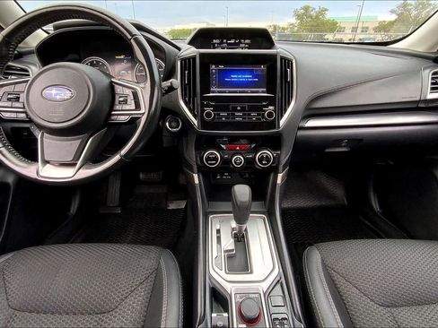 Used 2020 Subaru Forester Premium image 14