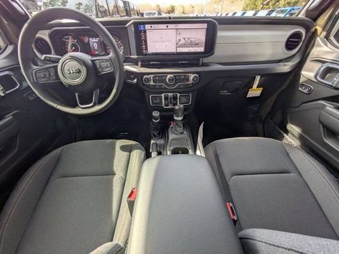 New 2026 Jeep Gladiator Sport AWD/4WD image 13
