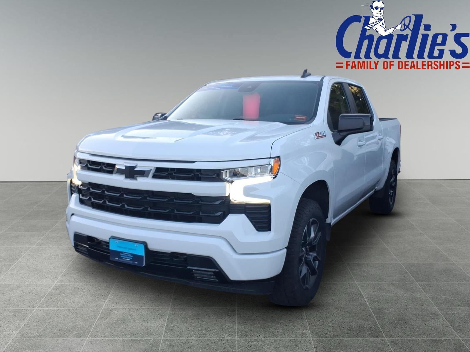 Used 2022 Chevrolet Silverado 1500 RST AWD/4WD image 1