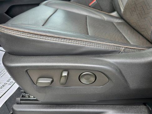 Used 2021 Chevrolet Suburban High Country image 25