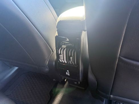 New 2026 Jeep Compass Latitude AWD/4WD image 37