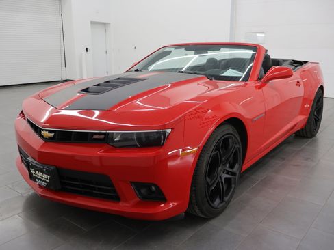 Used 2015 Chevrolet Camaro SS w/ RS Package image 46