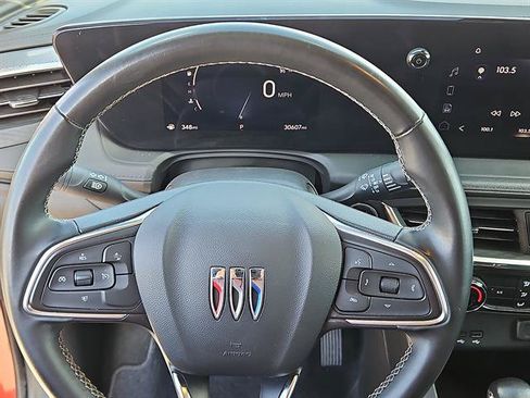 Used 2024 Buick Encore GX Preferred FWD image 16