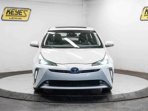 Used 2022 Toyota Prius XLE w/ Advanced Technology Package FWD image 6
