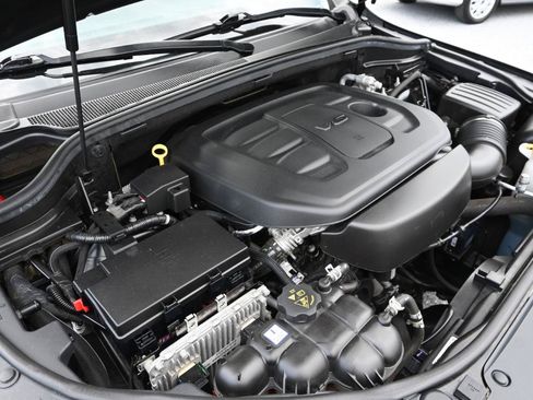 Used 2019 Jeep Grand Cherokee Laredo AWD/4WD image 40