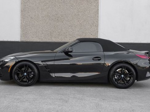 Used 2024 BMW Z4 sDrive30i w/ Convenience Package RWD image 10