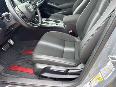 Used 2025 Honda Civic Sport image 16