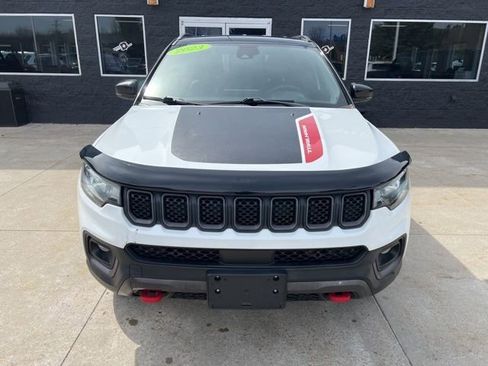 Certified 2023 Jeep Compass Trailhawk AWD/4WD image 2
