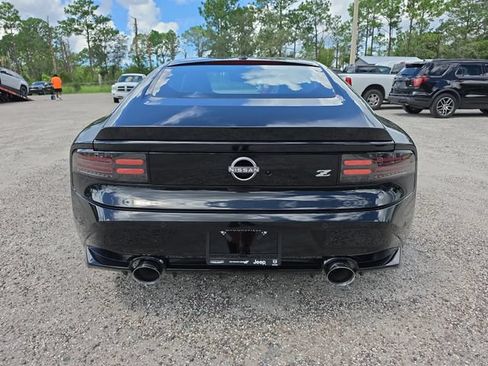 Used 2024 Nissan Z Performance w/ Floor Mat Package RWD image 5