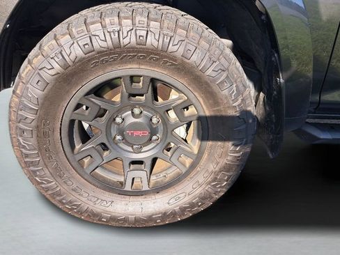 Certified 2023 Toyota 4Runner TRD Off-Road Premium w/ Moonroof Package image 3