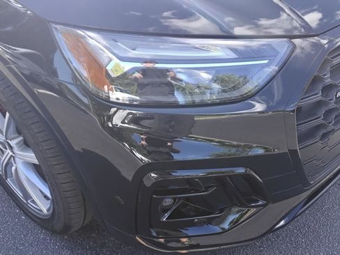 Certified 2024 Audi Q5 e Premium Plus w/ Premium Plus Package image 7