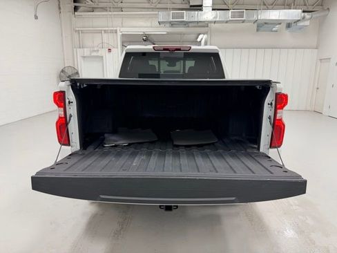 Certified 2025 Chevrolet Silverado 1500 High Country w/ Technology Package image 26