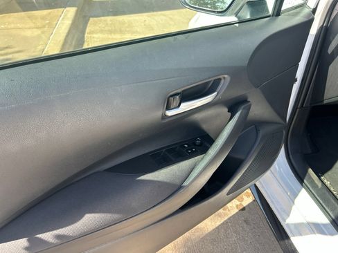 Used 2026 Toyota Corolla SE FWD image 21