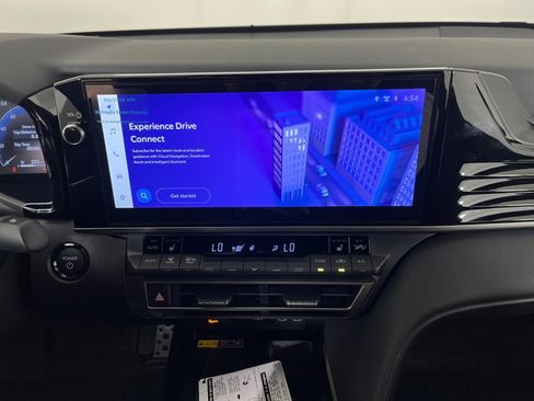 Used 2025 Toyota Camry XSE image 17