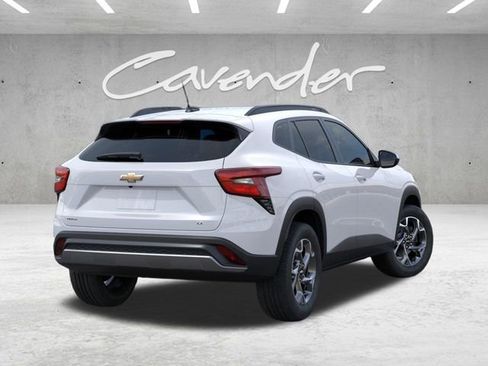 New 2026 Chevrolet Trax LT FWD image 4