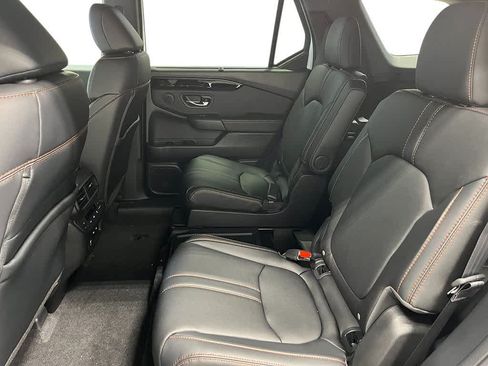 Used 2026 Honda Pilot TrailSport image 21