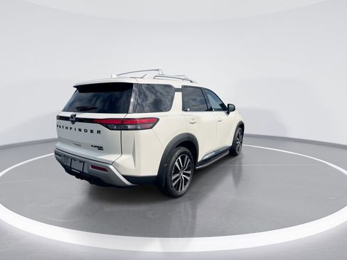 Certified 2023 Nissan Pathfinder Platinum w/ Lighting Package (N93) AWD/4WD image 8