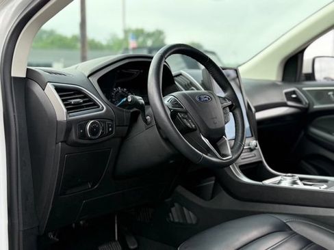 Used 2024 Ford Edge SEL w/ Convenience Package AWD/4WD image 12