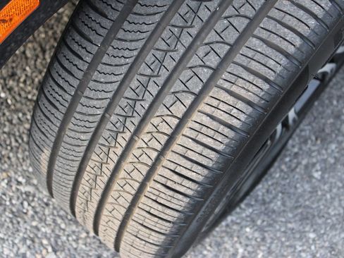 Used 2024 BMW i7 xDrive60 image 36