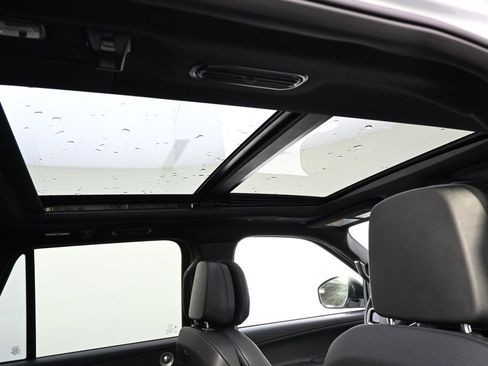 New 2025 Lincoln Navigator Reserve w/ Jet Appearance Package image 17