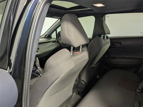 Used 2024 Toyota Corolla Cross Nightshade image 30