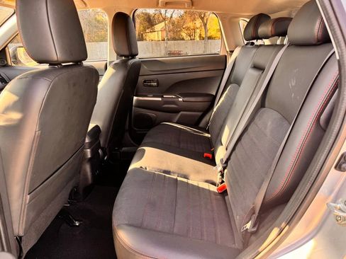 Used 2024 Mitsubishi Outlander Sport SE image 15