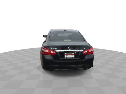 Used 2016 Nissan Altima 2.5 SL w/ 2.5 Technology Package image 7
