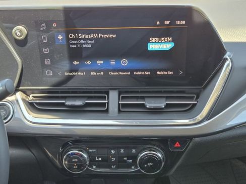 New 2026 Chevrolet Trax ACTIV image 12