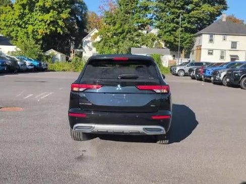 Used 2024 Mitsubishi Outlander SEL image 7