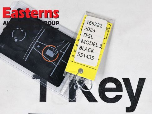 Used 2023 Tesla Model 3 Standard Range image 22